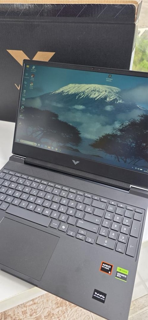 HP Victus GAMİNG Laptop - 4