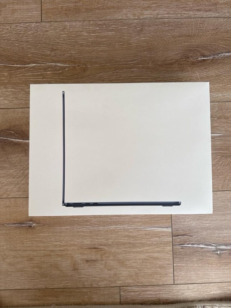 Macbook Air M2 Kutusu - 2