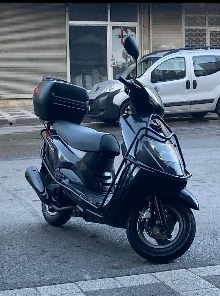 Yamaha Cygnus l 2015 model 250 cc scooter takaslı - 2