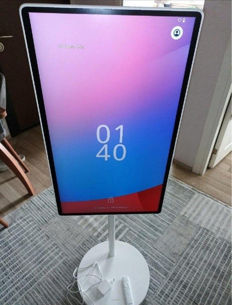 Tablet Ayaklı tv