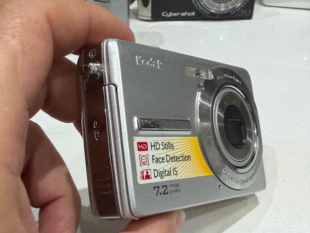 KODAK M763 DİJİTAL FOTOĞRAF MAKİNESİ - 8