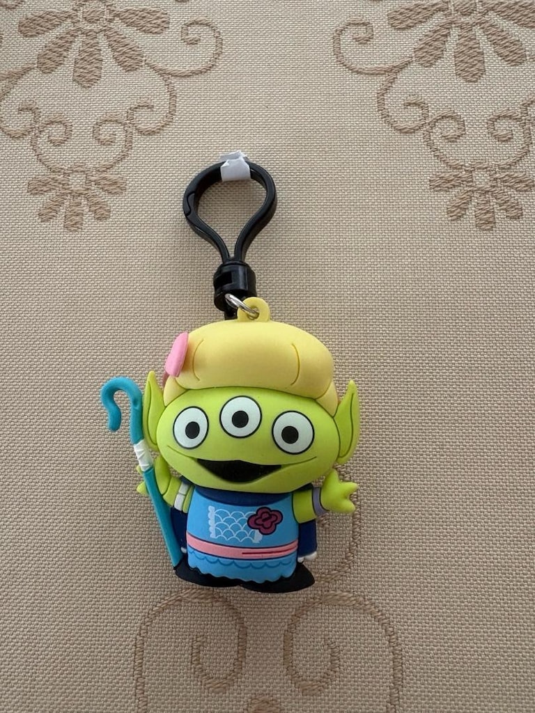 disney toy story pixar alien charm anahtarlık