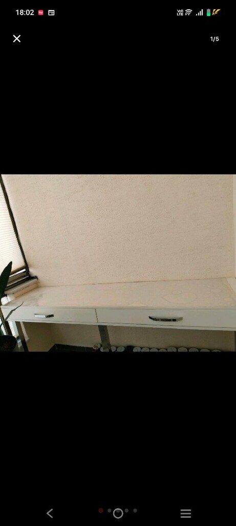 duvara montalanan masa mdf satılık çekmeeceli tezgah olarak kullanılır - 5
