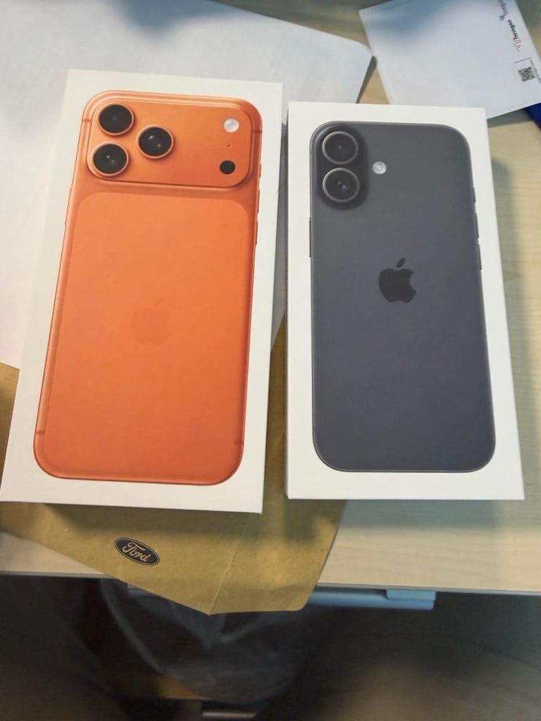 iphone 17 256 gb siyah - 2