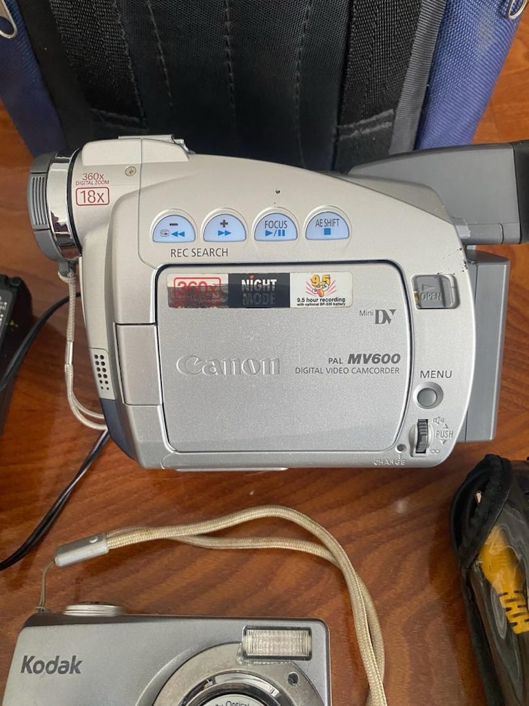 Canon MV 600 - 5