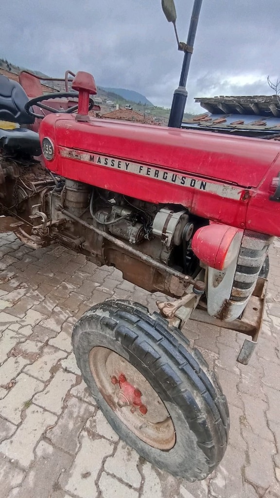1971 model Massey Ferguson 135 - 4