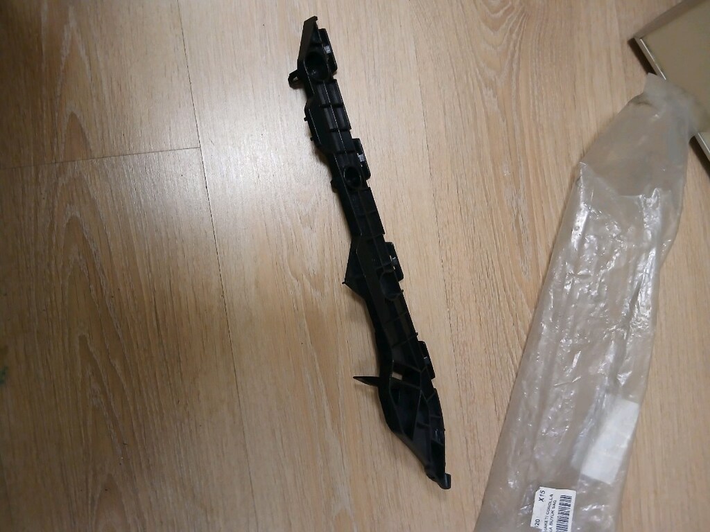 Toyota Corolla Braket - 7