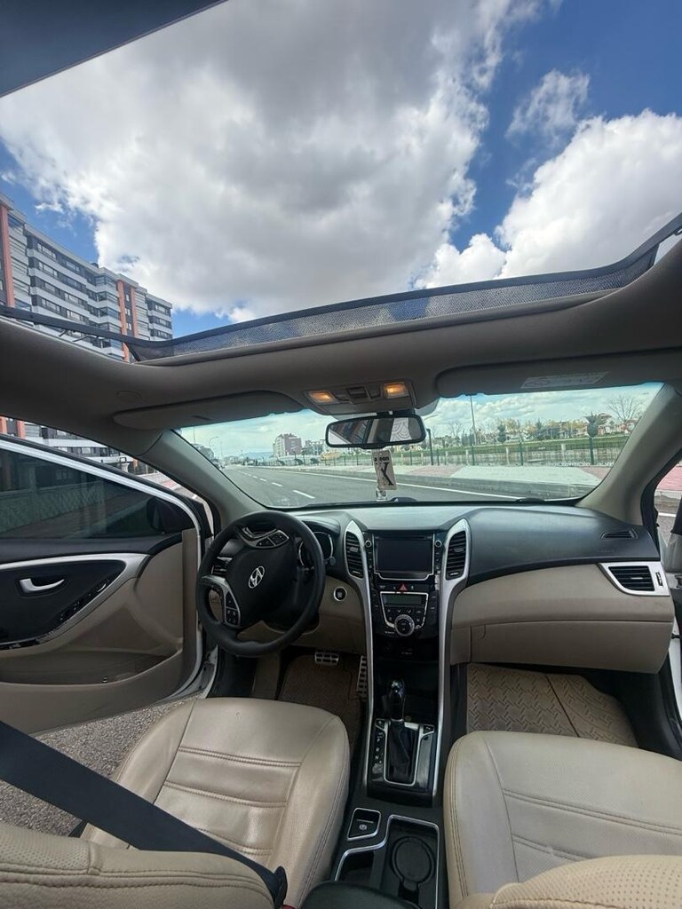 Sahibinden 2015 model HATASIZ BOYASIZ OTOMATİK HUNDAİ İ30 Ful paket - 8