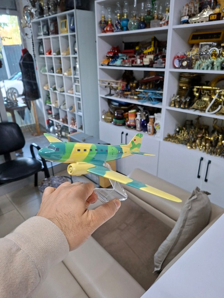 NOSTALJİK BÜYÜK BOY MAKET UÇAK .SIFIR ÜRÜN - 4