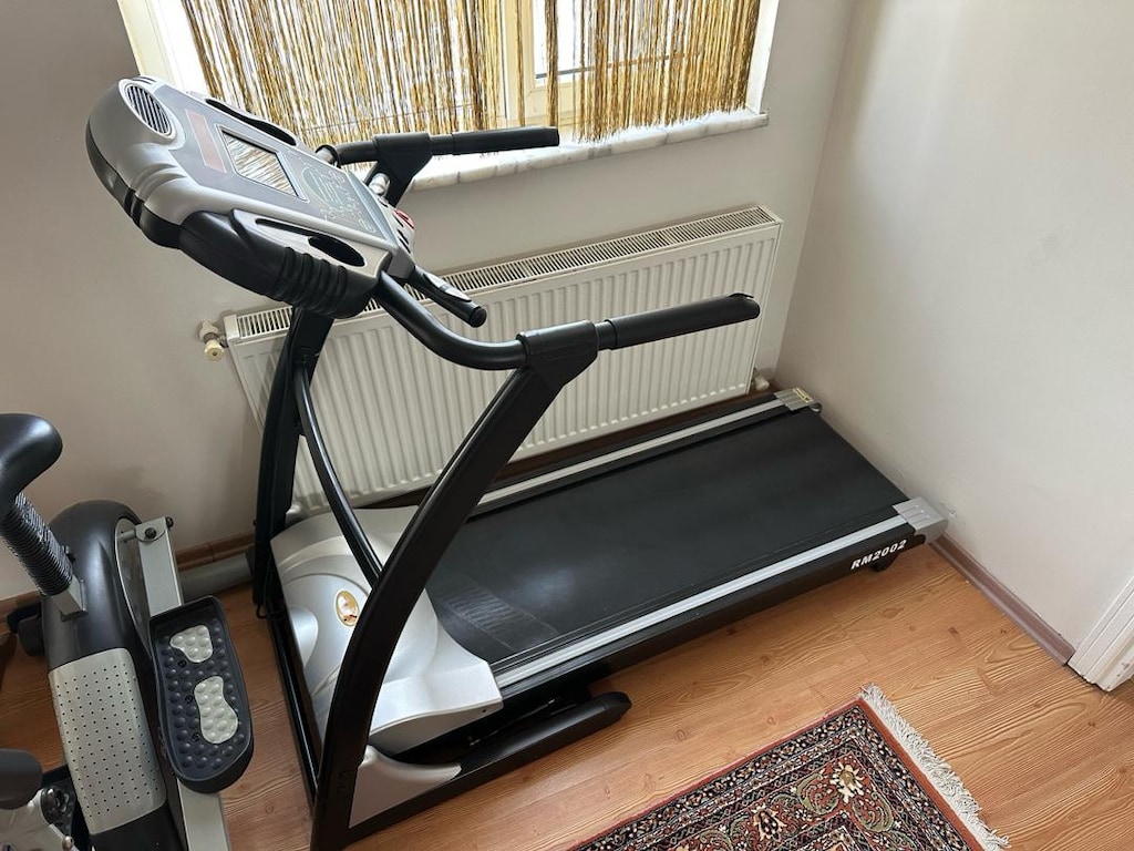 Runmill RM2002 Katlanabilir Motorlu Koşu Bandı - Sorunsuz Temiz - 4
