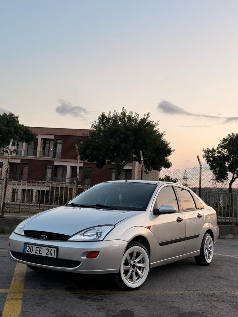 sahibinden temiz otomatik aile arabası - 3