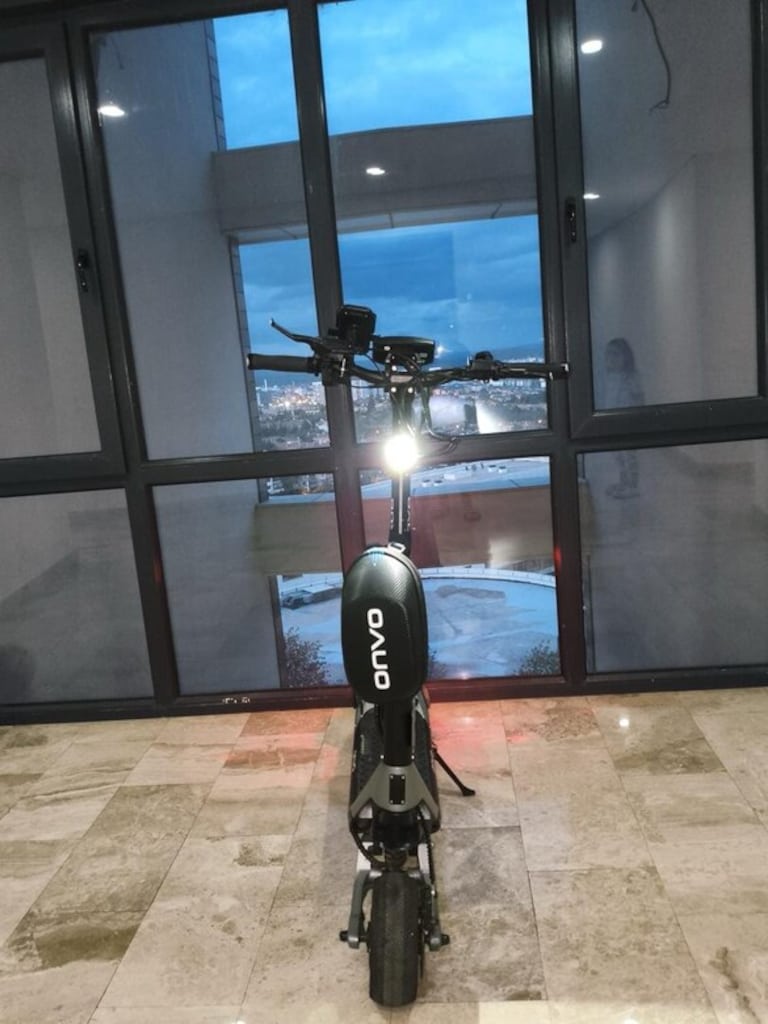 ONVO RX-05 elektrikli scooter. 673 km'dedir - 4