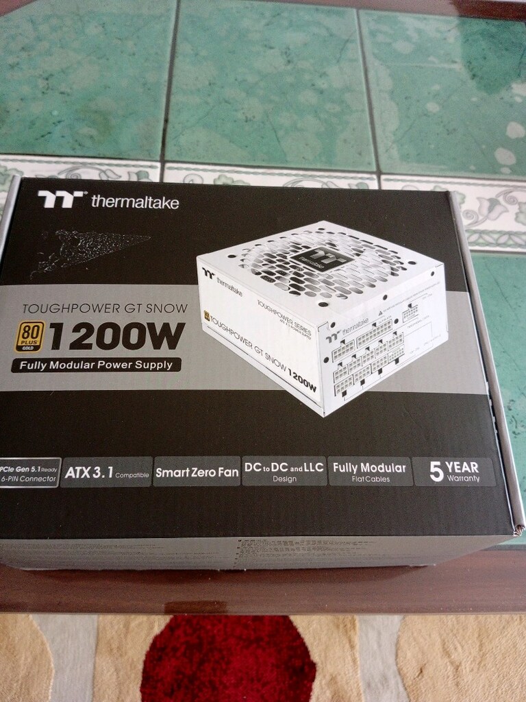 Thermaltake 1200W Pawer Supply - 3
