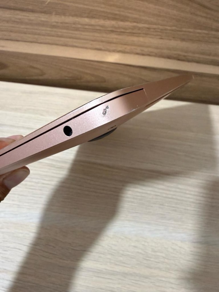MacBook Air / M1 / 13 inç / 8 GB Ram / 256 GB Ssd - 9