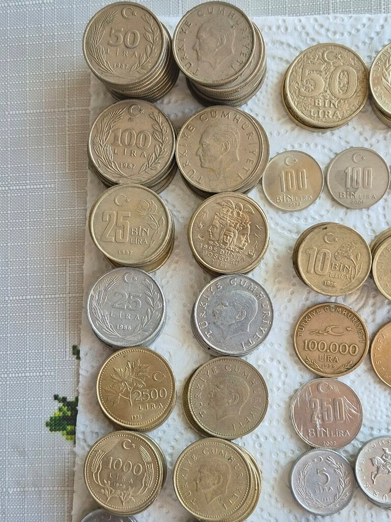 210 adet TC Paraları 1970 -2005 - 3