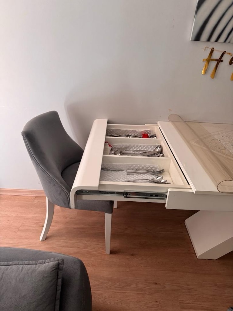 Beyaz Yemek Takımı - 3