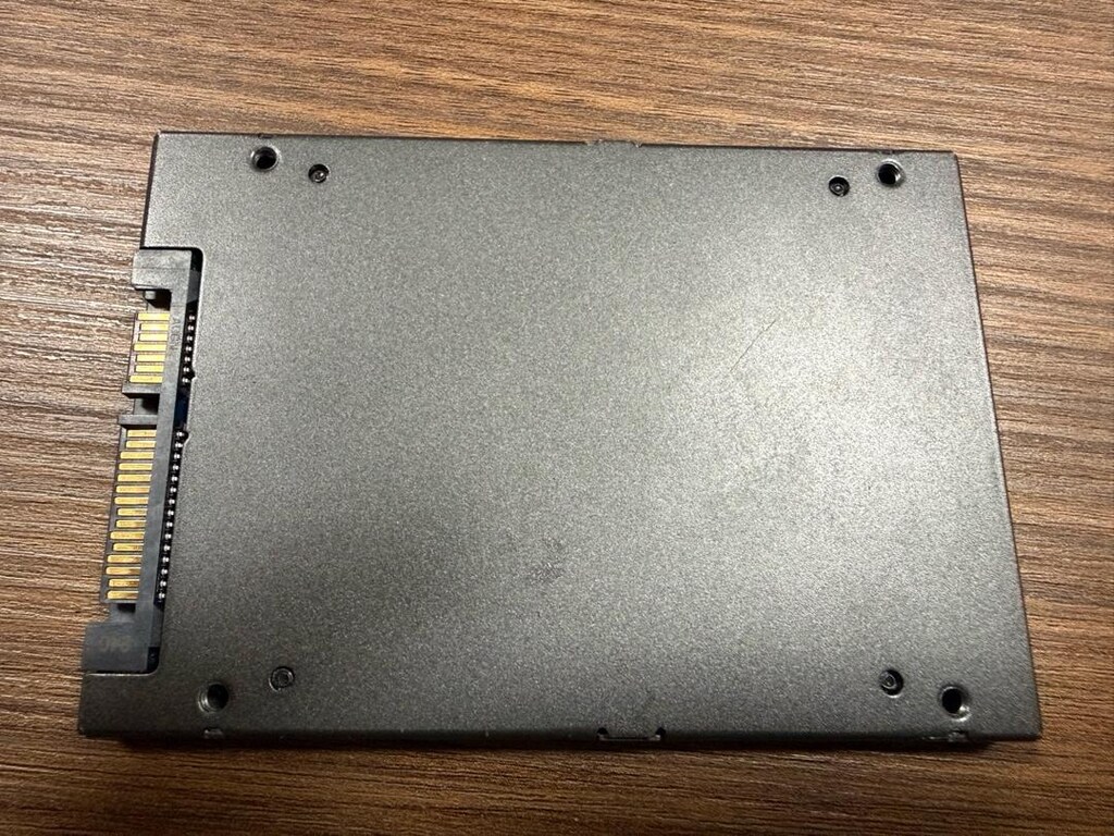 Kingston 240 GB HyperX Fury 3D Serisi SSD 3.0(Okuma500 MB/Yazma 500MB) - 2