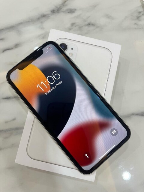 İPHONE 11 64 GB