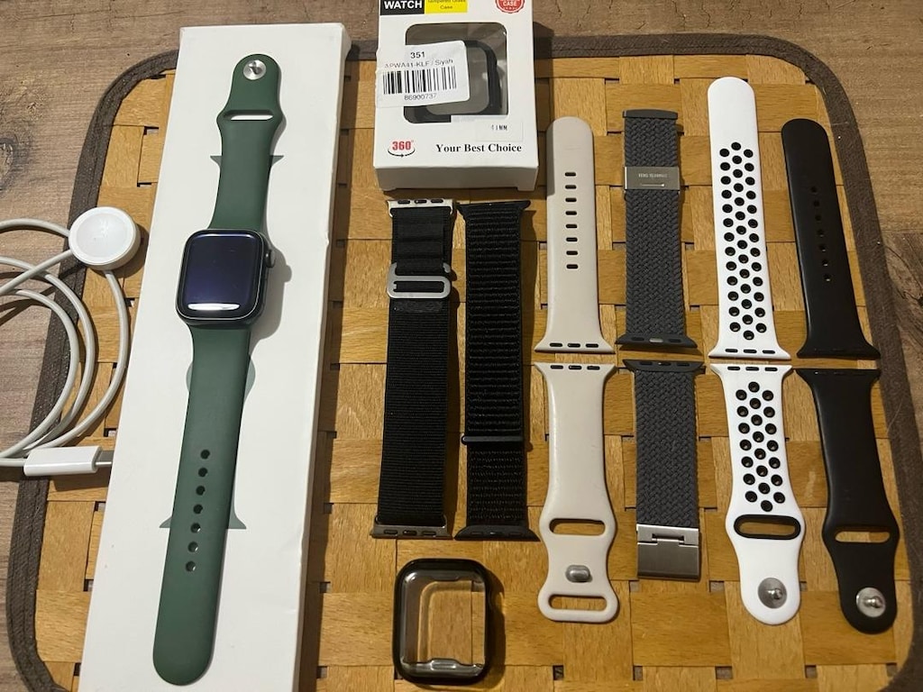 Apple watch 7 - 4