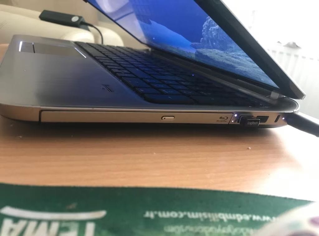 TERTEMİZ HATASIZ 8 ÇEKİRDEKLİ ÇİFT EKRAN KARTLI NOTEBOOK LAPTOP - 3
