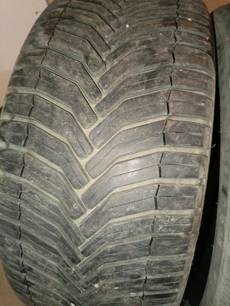 lastik 225/40R18 - 4