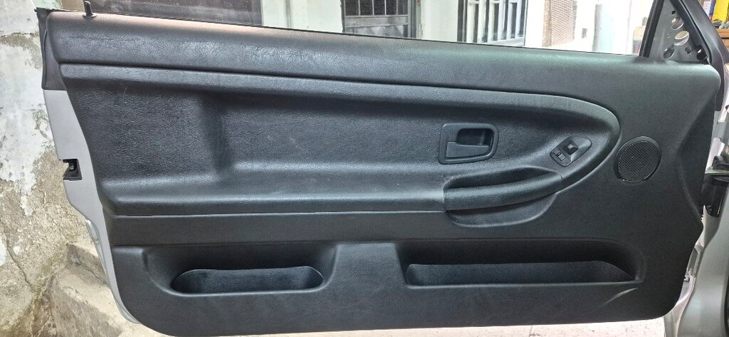 BMW E36 COUPE KAPI DÖŞEMELERİ HATASIZ - 2