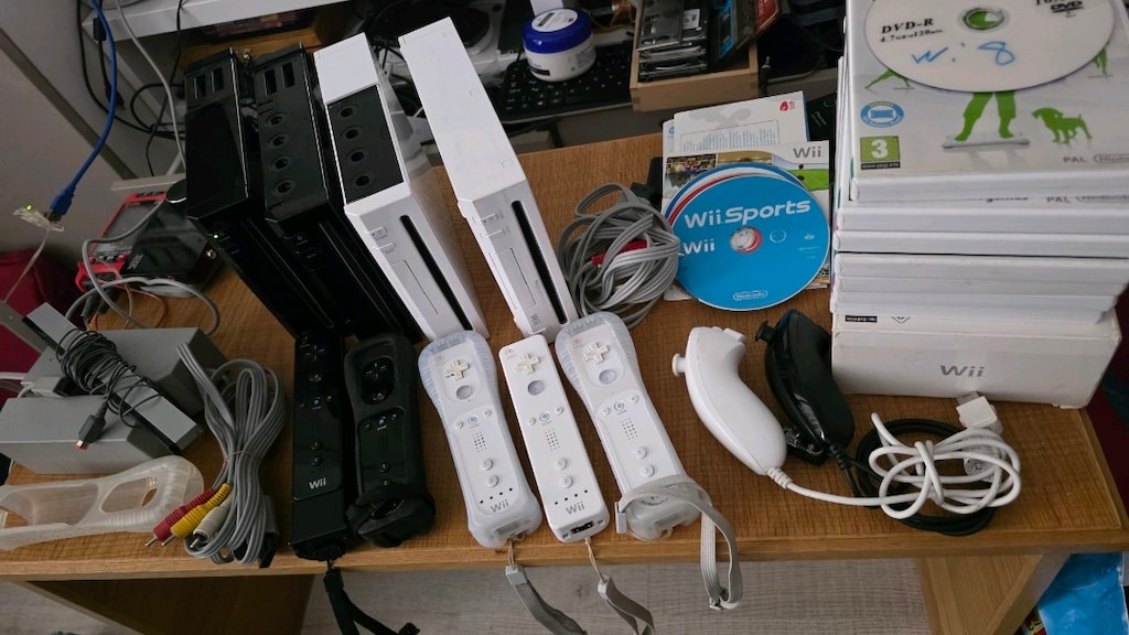 Nintendo wii Controller, kumandası, gövde, adaptör vs Açıklama Oku - 2