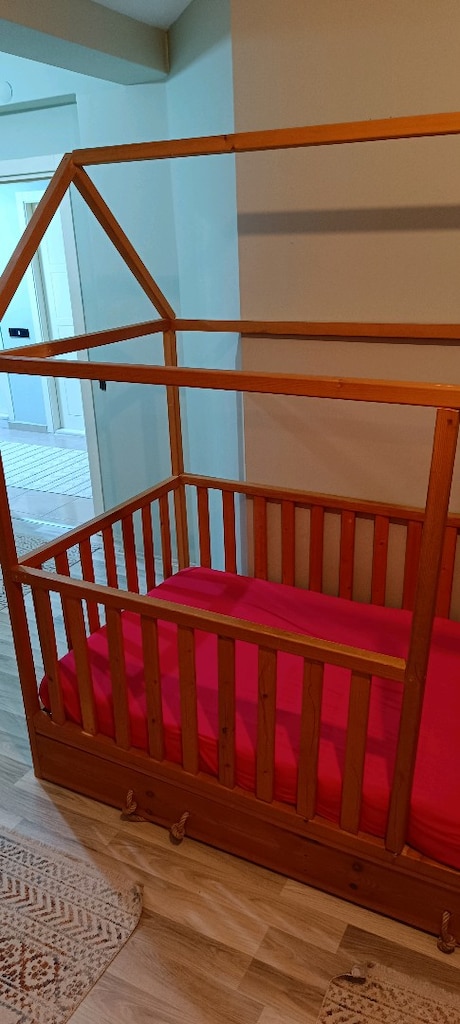 Montessori Yatak Ahşap Çatılı Altı Geniş Çekmeceli - 9