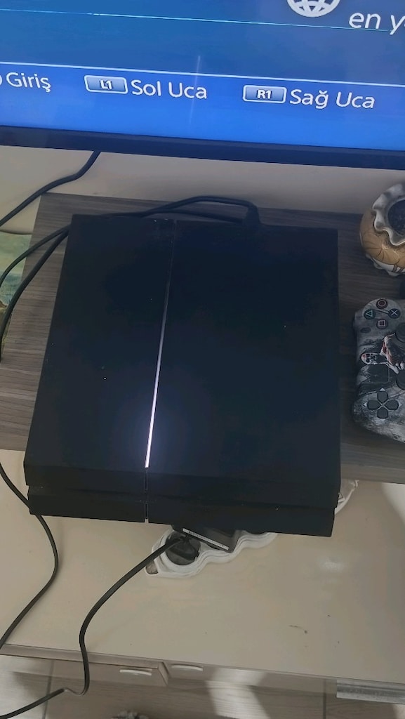 ps4 slim 500 GB pazarlık payı var - 5