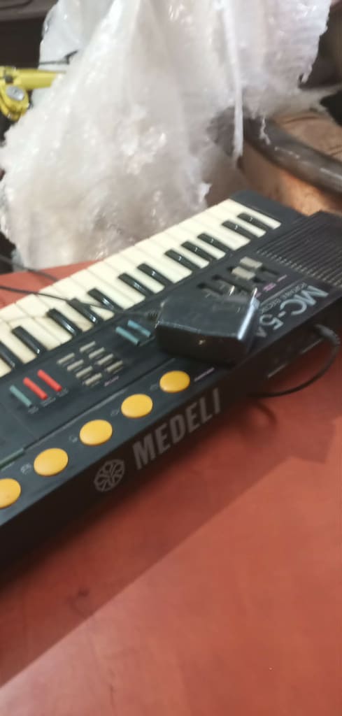 MEDELLİ MARKA ORG TEMİZ KULLANIŞLI PAZARLIKSIZ 2000 TL - 2