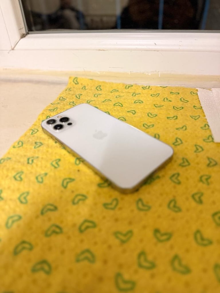 iphone 12 pro - 2