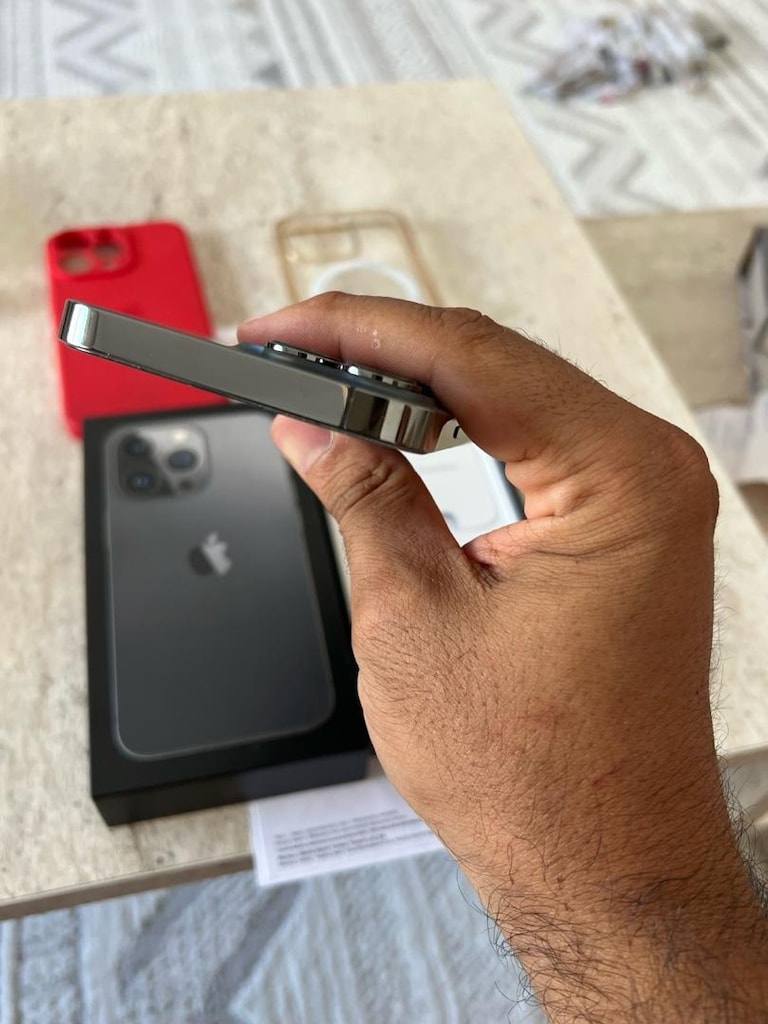 Yurtiçi 13pro 256 gb pil 78 kutu faturalı sıfır gibi - 6