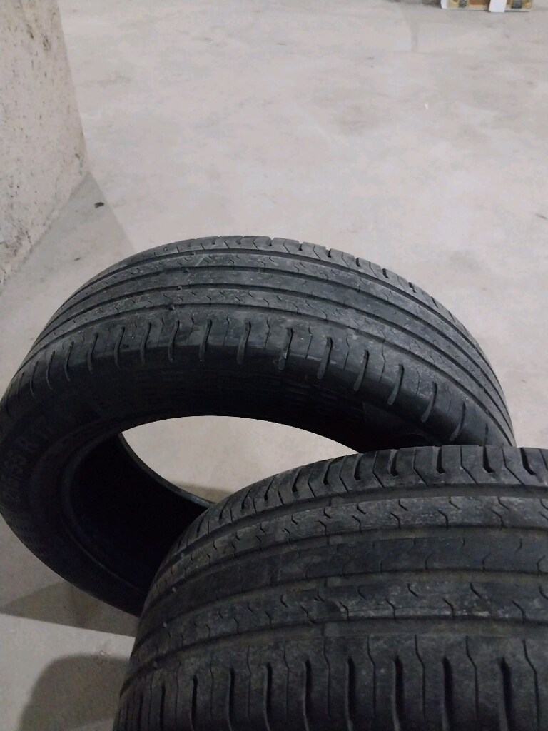 CONTINENTAL marka 215 55 17 inch olmak üzere 4 adet yaz lastiği - 4