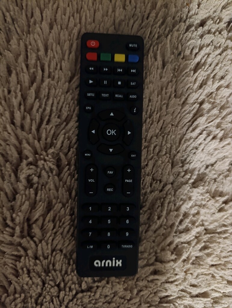 Arnix Siyah TV Kumandası