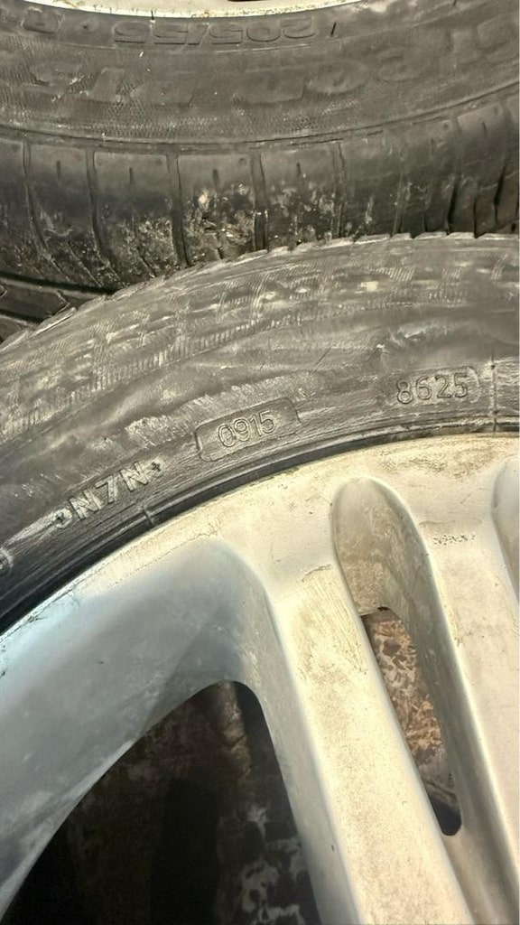 5.112 MERCEDES JANT LASTİK 16 İNÇ - 6