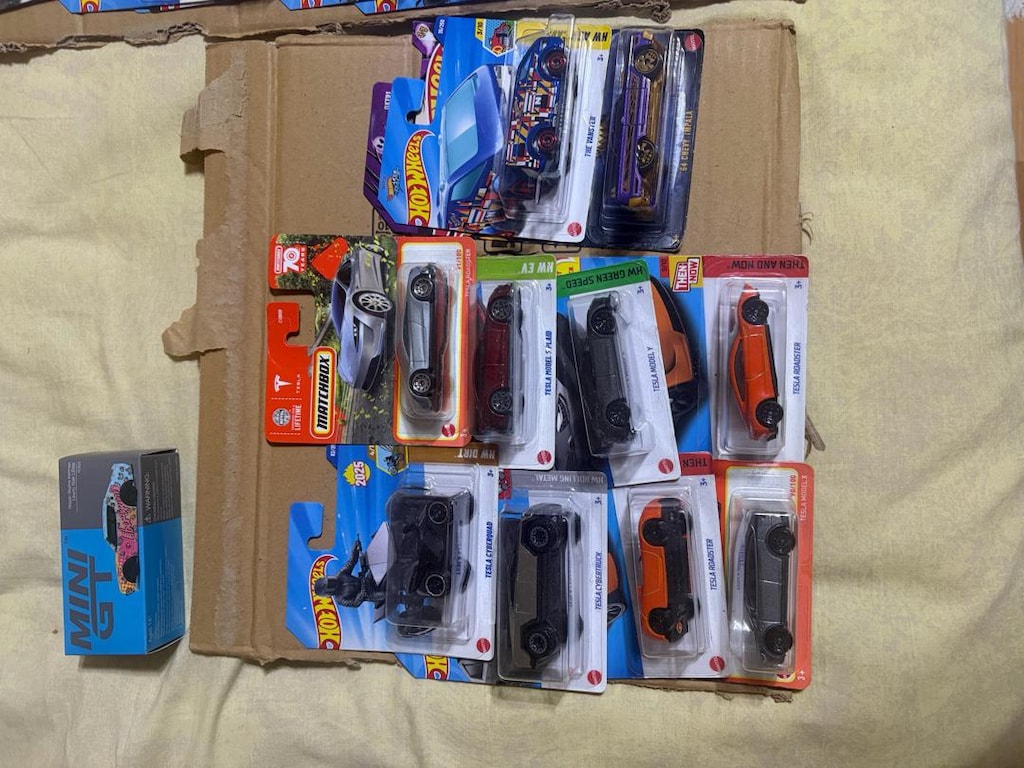 hotwheels karışık premium - 12