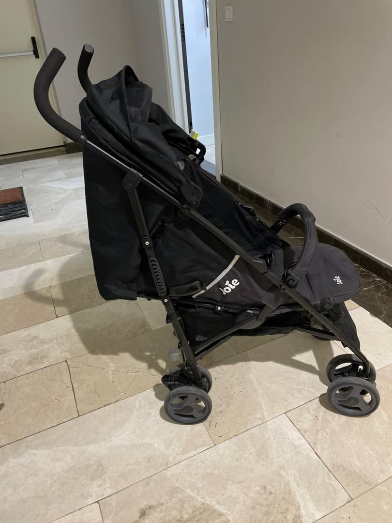 Joie Bebek Arabası Tam Yatabilir ve Çok Hafif