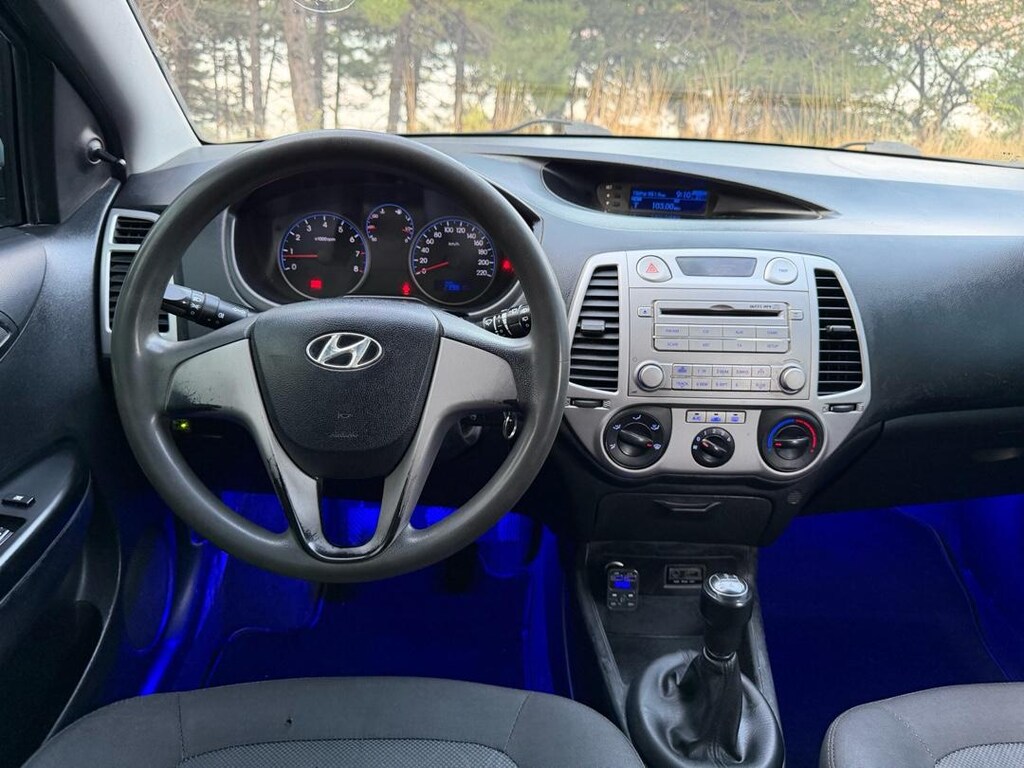 Hyundai i20 2012 model değişensiz - 15