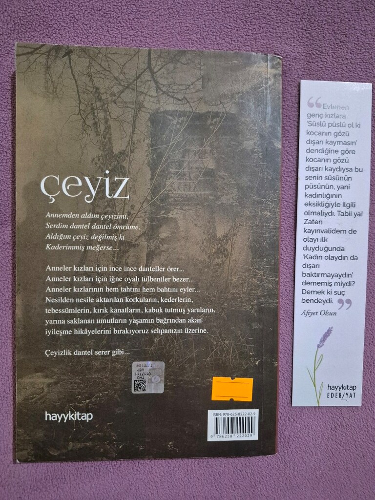 Çeyiz - Hatice Kübra Tongar - 2