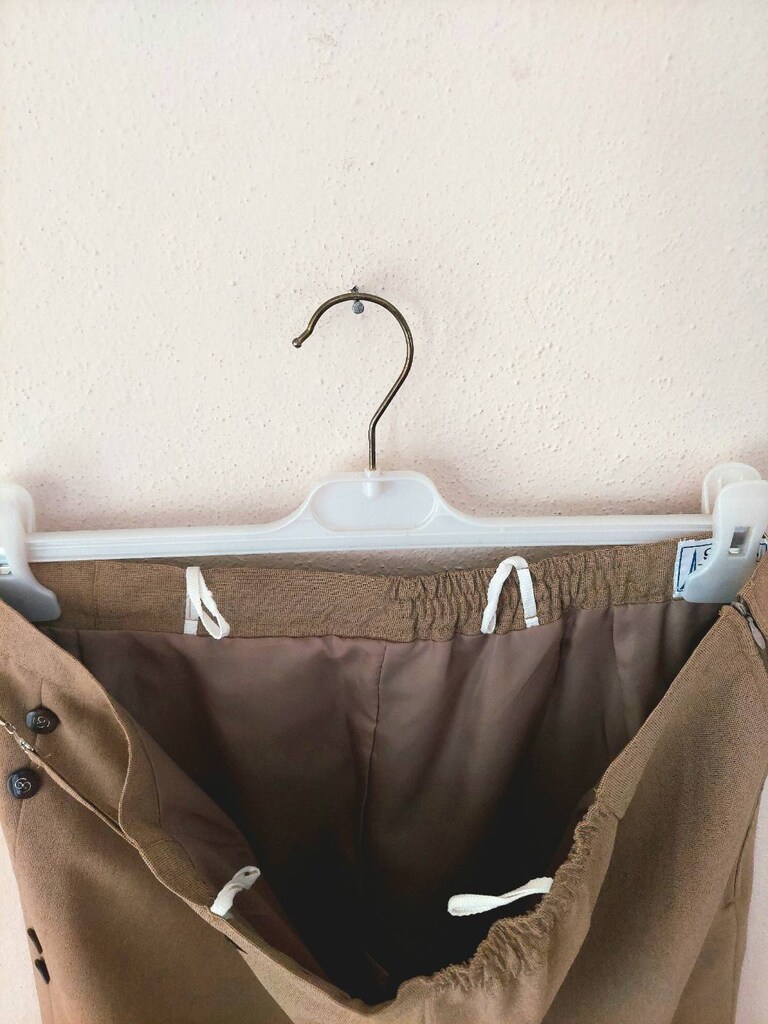 MİSS düğme süsleme yırtmaçlı saten etek - 5