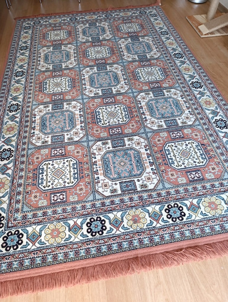 Gümüşsuyu halı - 2