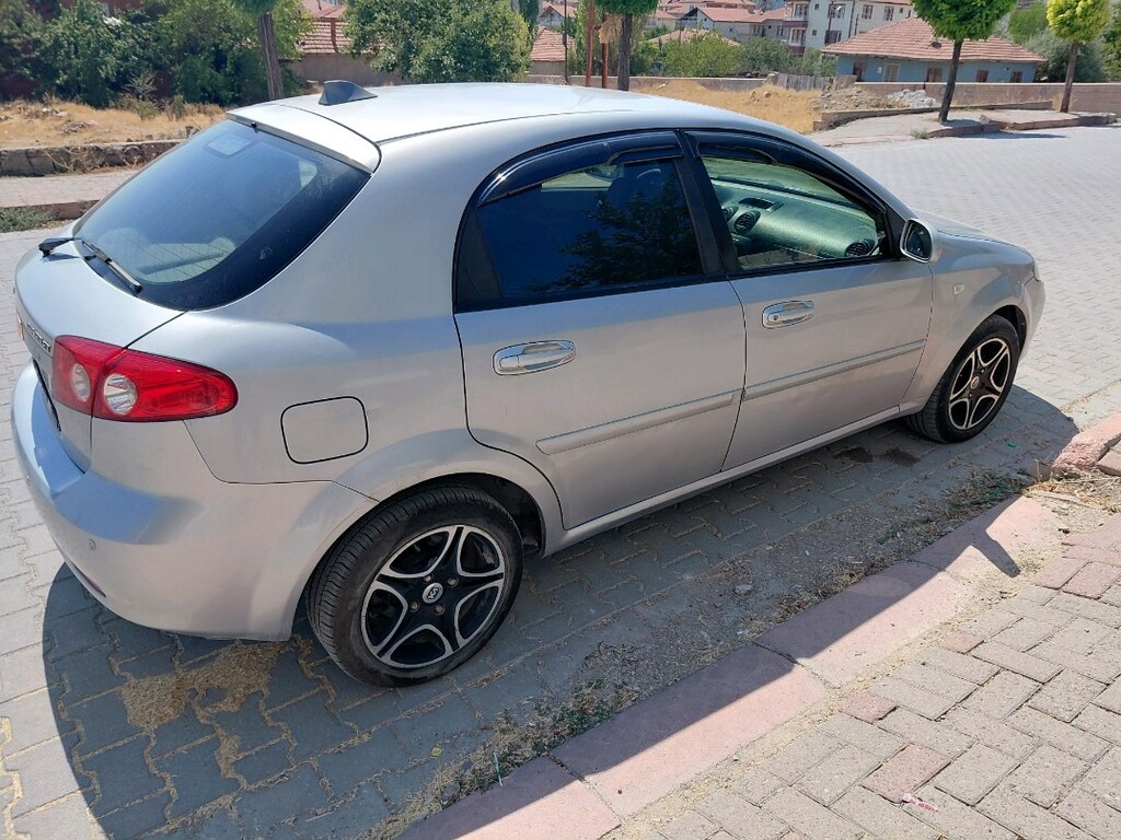 chevrolet lacetti - 6