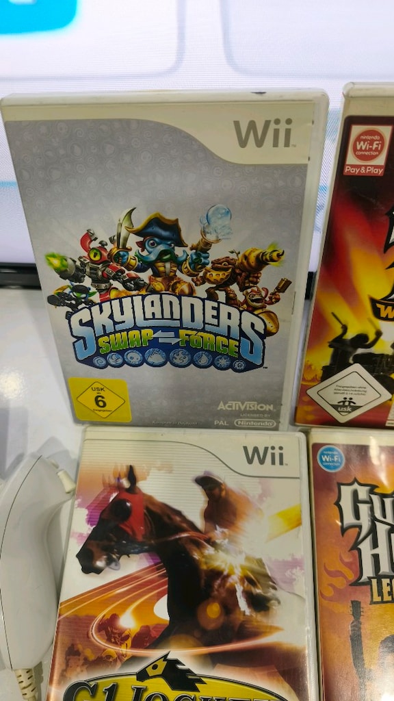 Nintendo Wii (RVL-001) Seti + 2 GB Hafıza Kartı + 2 Kumanda + 6 Oyun - 8