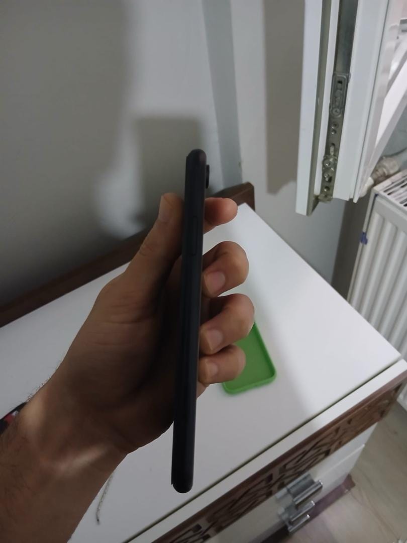 iphone xr yd 64 gb - 2