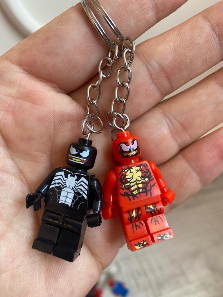 Lego Spider-Man temalı anahtarlık seti - 2
