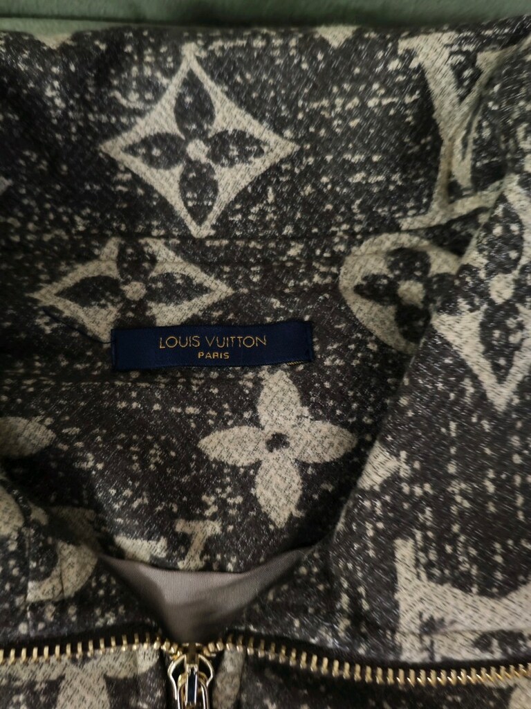 Louıs Vuitton bayan mont - 2