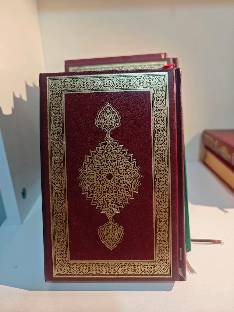 10 adet hafız boy kur'an-ı Kerim. ikinci el. - 10