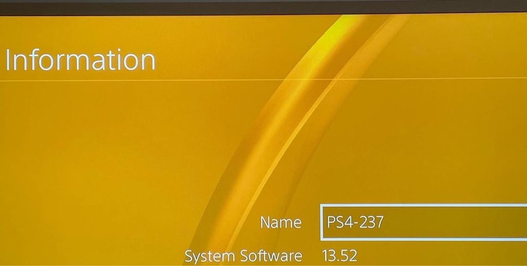 PS4 1 TB + 2 Orijinal Kol + GTA 5 + The Last of Us 2 - 4
