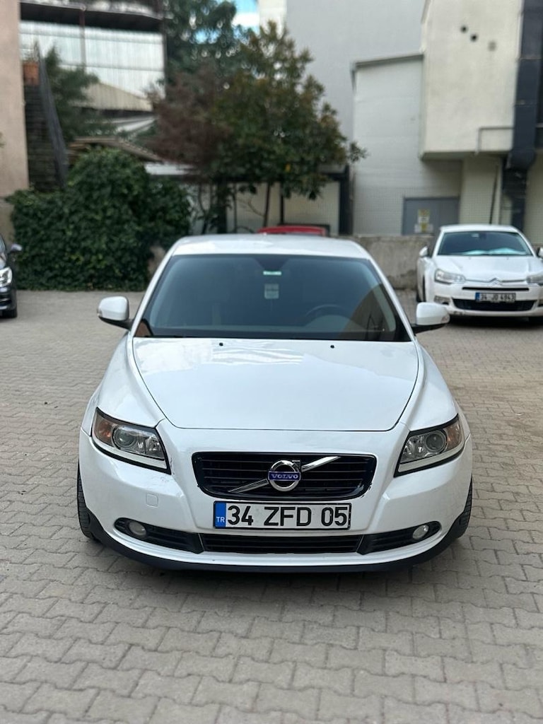 2012 V O L V O S40 1.6D2 - 10