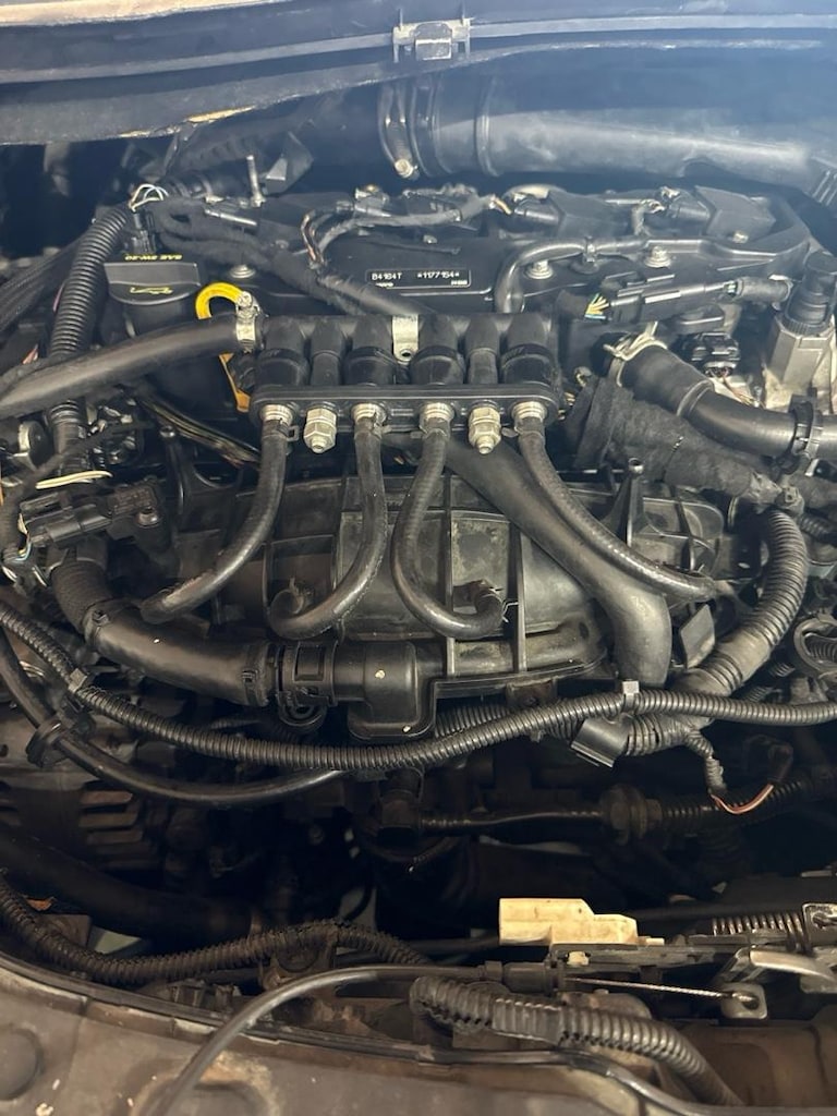 Acil satılık Ford Kuga 2013 - 6